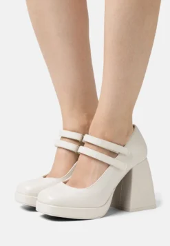 Call It Spring VEGAN MJ - Pumps - Ice