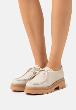 Marks & Spencer SUEDE LEOPARD - Trekkinghalbschuh - Khaki Mix -Trend Schuh Verkauf 570ca68f35214855a6aead6fa49b5b91