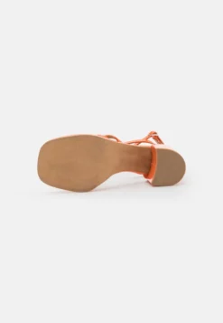 Pavement SUSSI - Riemensandalette - Orange -Trend Schuh Verkauf 7fd6838514ab4f59bd479020675f27e2