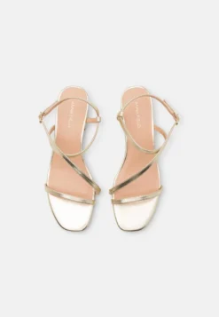 Riemensandalette - Gold 11 Riemensandalette - Gold -Trend Schuh Verkauf 92db7f206b1e4e929ec1a79d3b6a922c