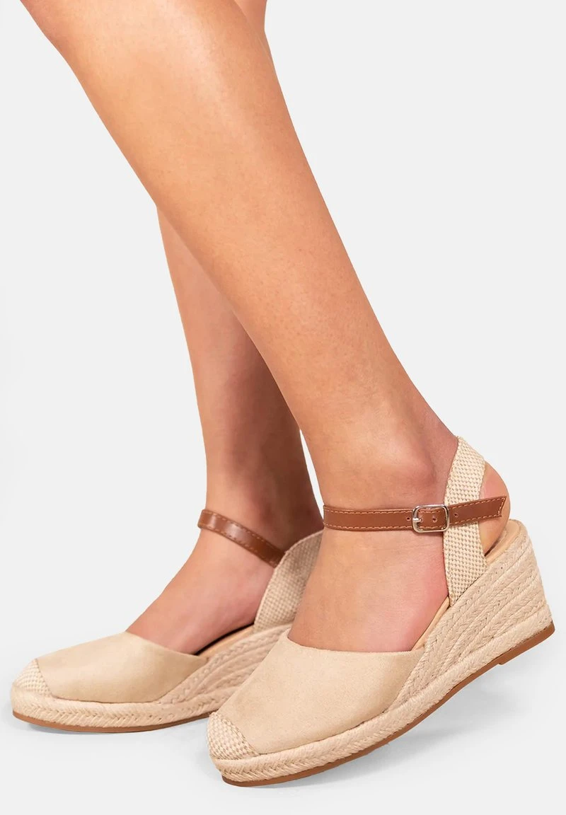 BLAKELY WITH CLOSE TOE - Keilpumps - Beige 1 BLAKELY WITH CLOSE TOE - Keilpumps - Beige