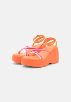 Call It Spring BUBBLEGUMM - High Heel Sandalette - Bright Orange -Trend Schuh Verkauf bc2f3ef691db4c5cb300aa33c4345050