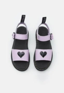 Dr. Martens MARLOWE HEARTS - Riemensandalette - Lilac -Trend Schuh Verkauf c05a007869344bce8987a4b517019d3b