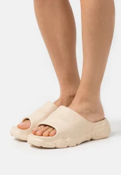 Buffalo SLIDE - Pantolette Flach - Cream