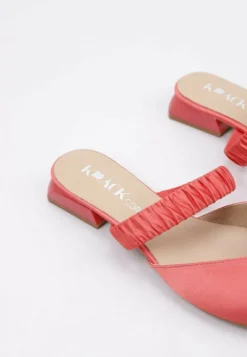 VALCIA - Pantolette Flach - Coral -Trend Schuh Verkauf dad124ef0dd4462b9e906931997cb527