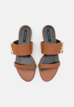 Patrizia Pepe Pantolette Flach - Cognac 10 Patrizia Pepe Pantolette Flach - Cognac -Trend Schuh Verkauf dbc34a00a2e74a17800d88ed091bd1d0