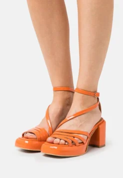 Pavement SUSSI - Riemensandalette - Orange